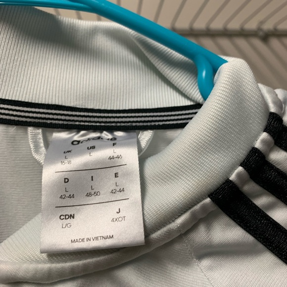 track jacket - Picture 2 of 3